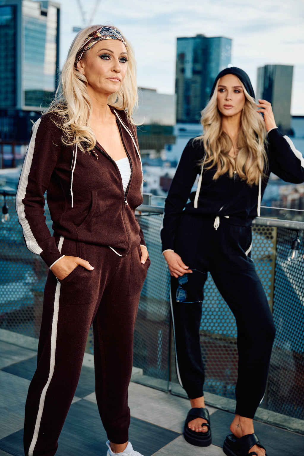 CLUB LOUNGE -  Cashmere and Wool Tracksuit