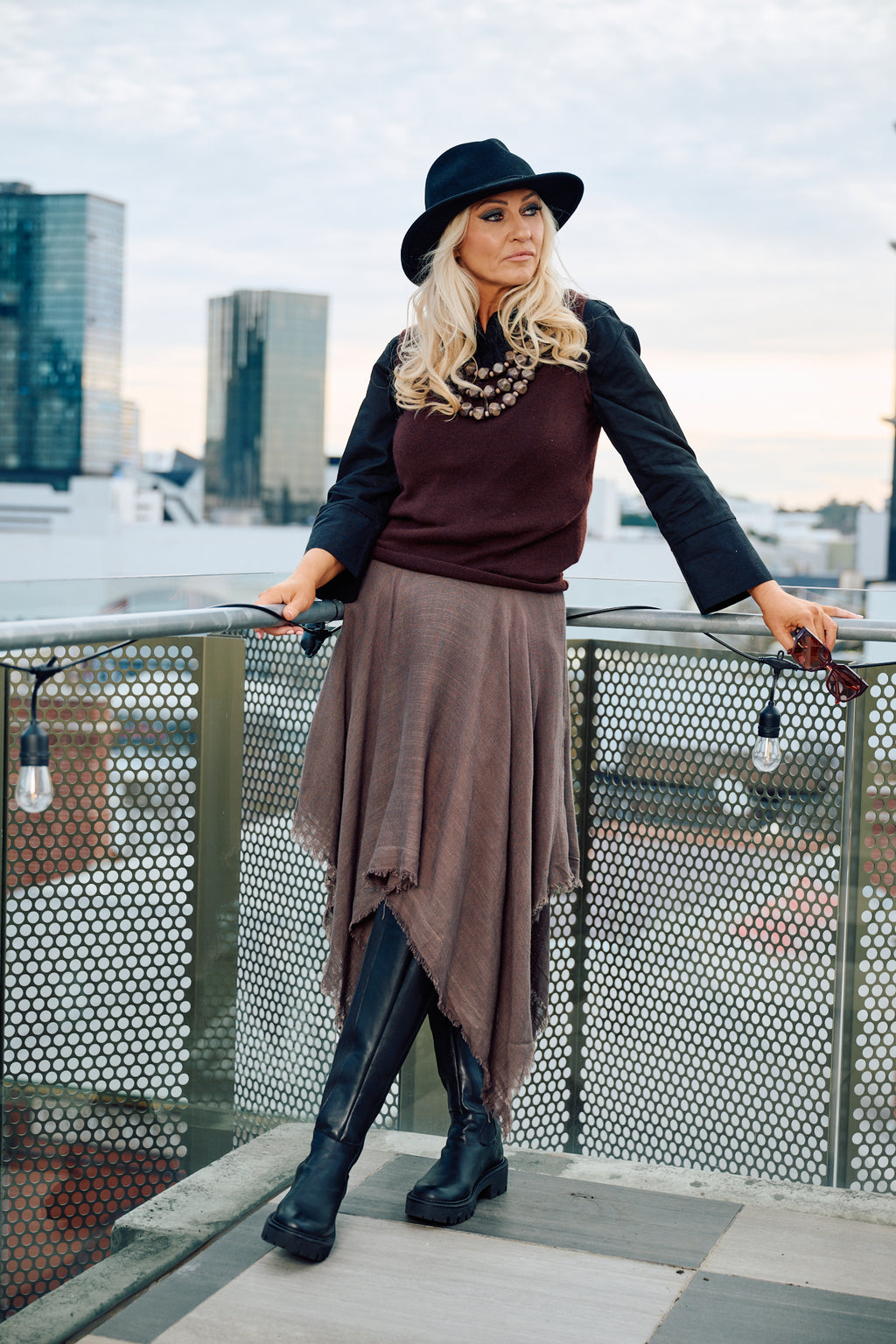 LUMINARA Linen Skirt - Mocha